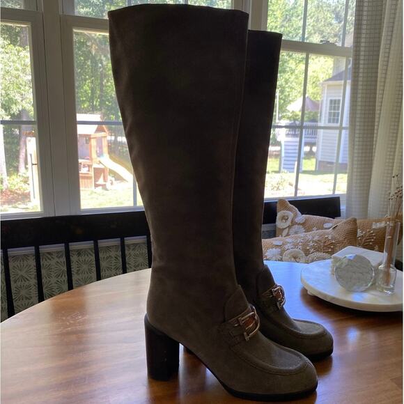 See by Chloe Gray Leather Boots Horsebit Silver Boho Chic Square Toe Heeled 40 - Picture 1 of 13
